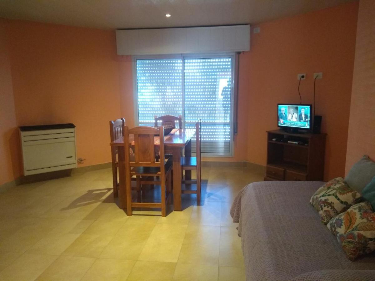 La Glicina Villa Carhue Luaran gambar